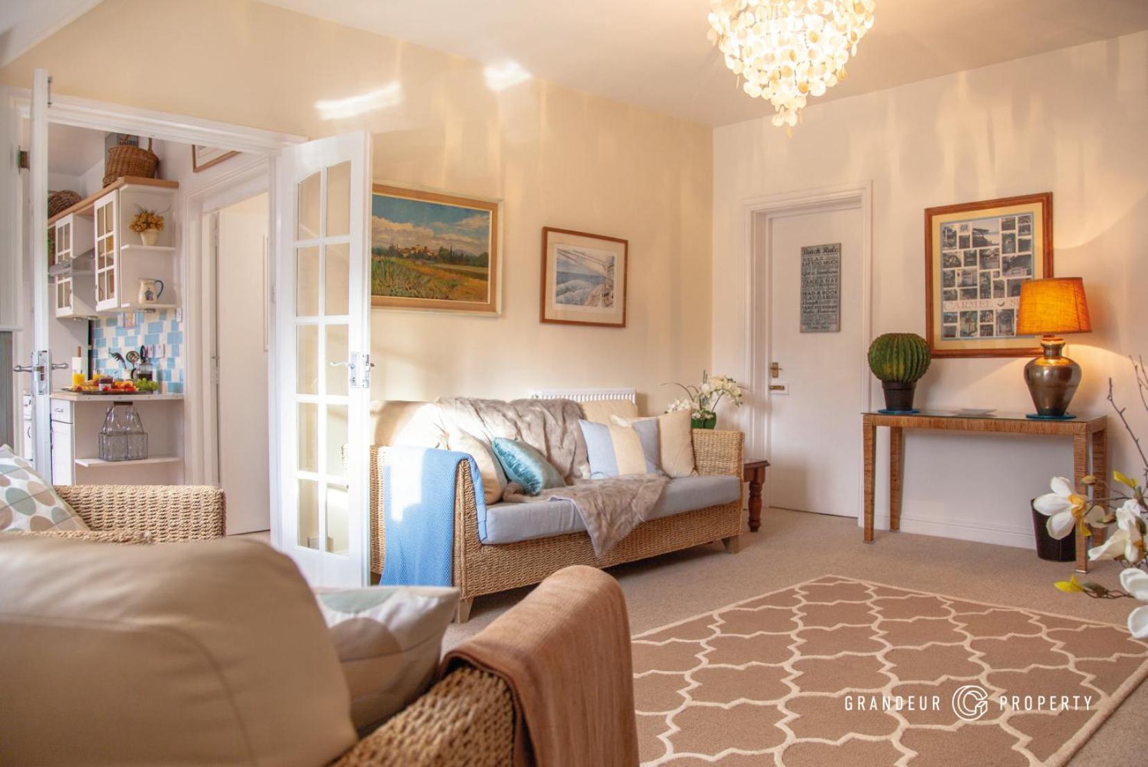Sky View Suite By Grandeur Property บอร์นมัธ ภายนอก รูปภาพ