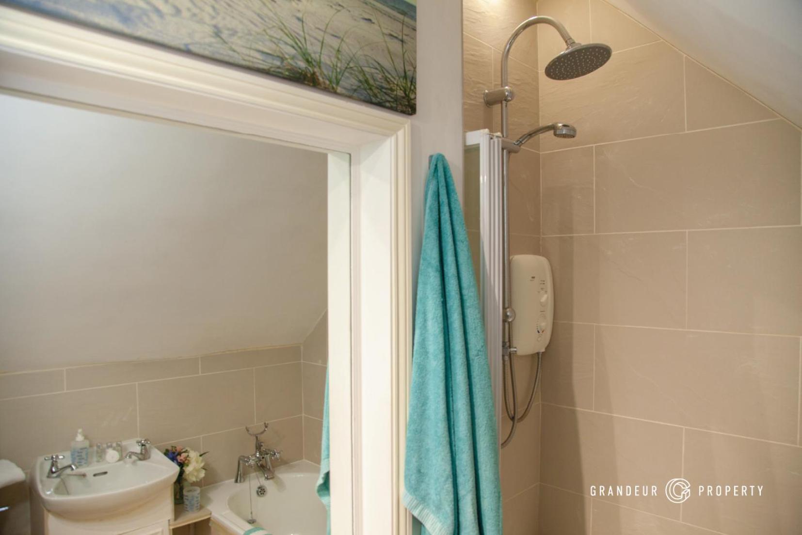 Sky View Suite By Grandeur Property บอร์นมัธ ภายนอก รูปภาพ